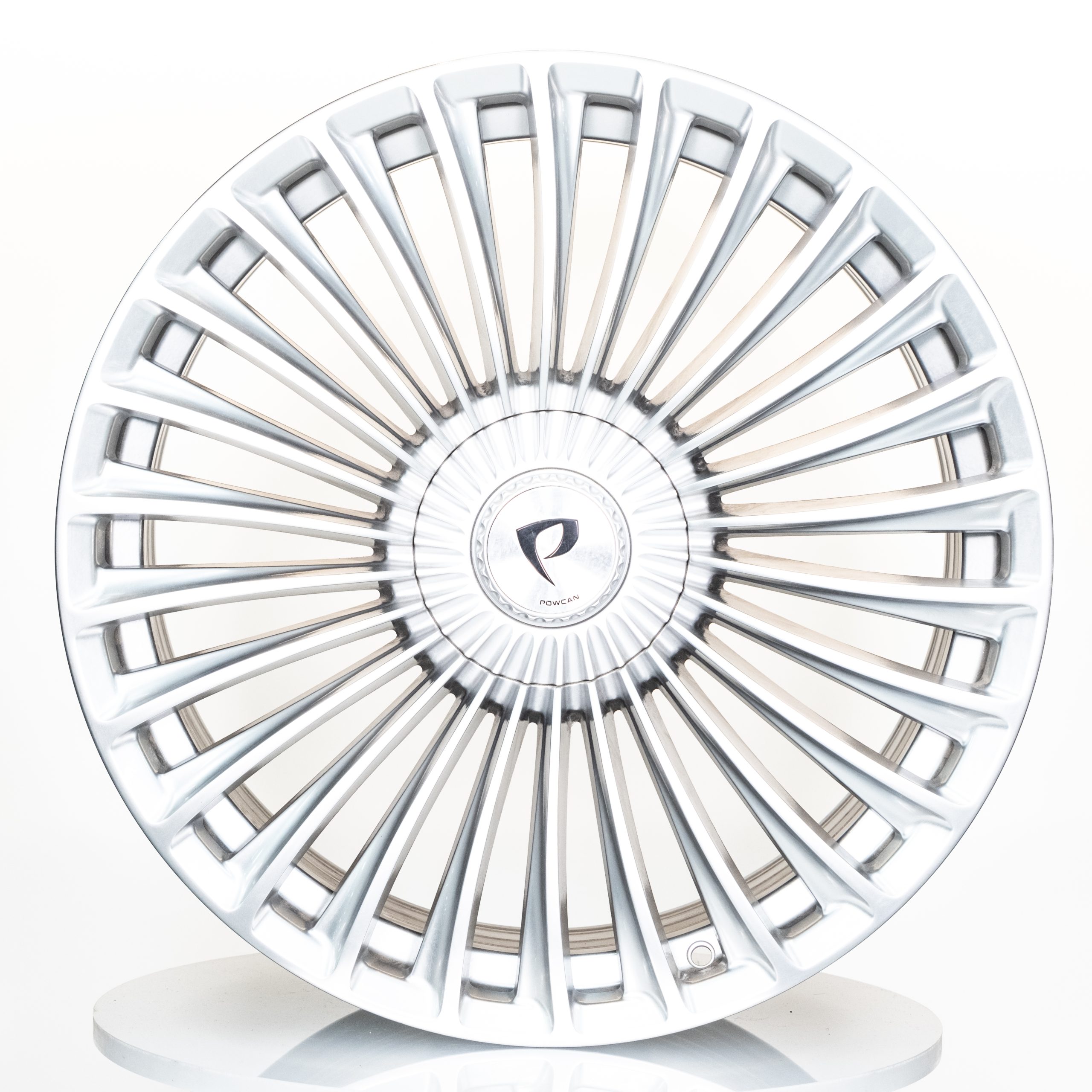 20X8.5-9.5 5X112 ET38-45 66.56 HYPER SILVER